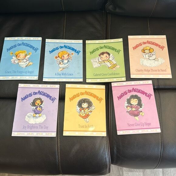 Angels on Assignment Books. Soft cover. 7 books. Full color. - Picture 1 of 10